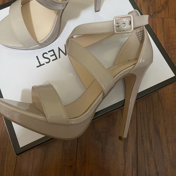 𝐍𝐢𝐧𝐞 𝐰𝐞𝐬𝐭 𝐧𝐮𝐝𝐞 𝐡𝐞𝐞𝐥𝐬 ❤︎︎❤︎︎ - Picture 3 of 7